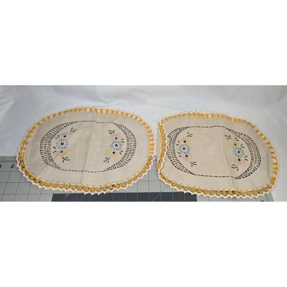 Oval Doilies‎ Hand Embroidered Tan Orange